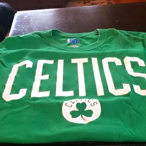 Women's X-large NBA Boston Celtics short sleeve t-shirt